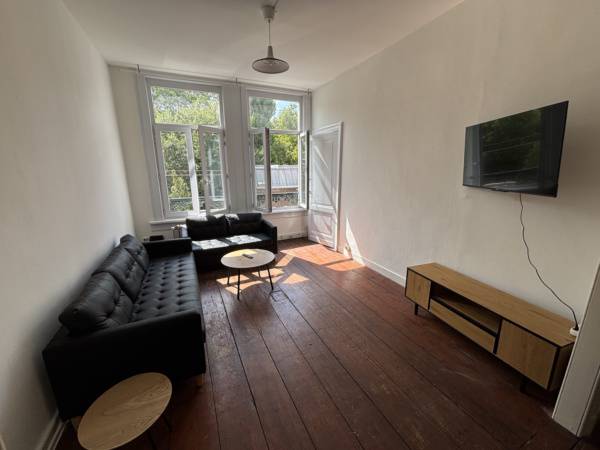 Renovated 2 bedroom apartment (incl. 200€/month discount till 01/10)