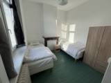 Newly renovated 2 bedroom apartment (incl. 200€/month discount till 01/10) photo 2